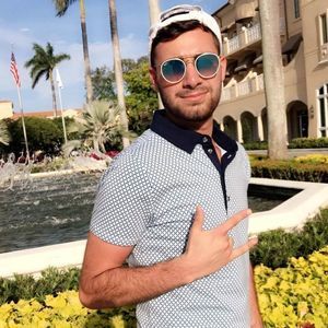 Meet your Posher, Yossi